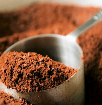 Marc de café pour le potager